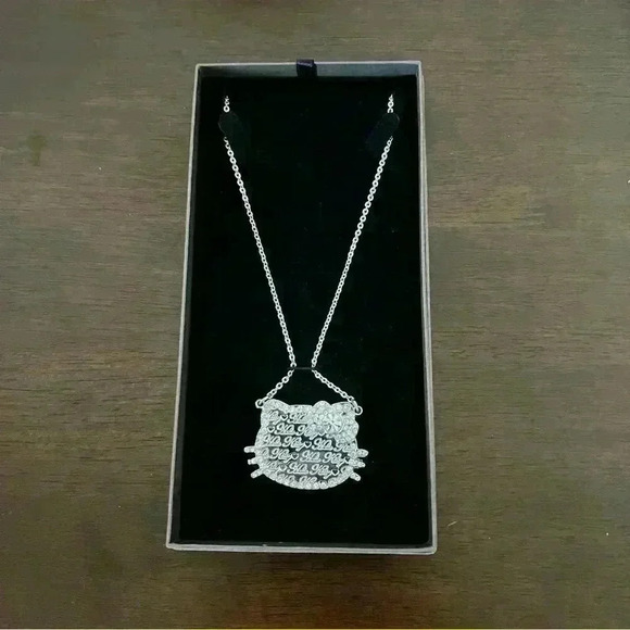 Hello Kitty Sanrio Rhinestone Necklace - Picture 5 of 6